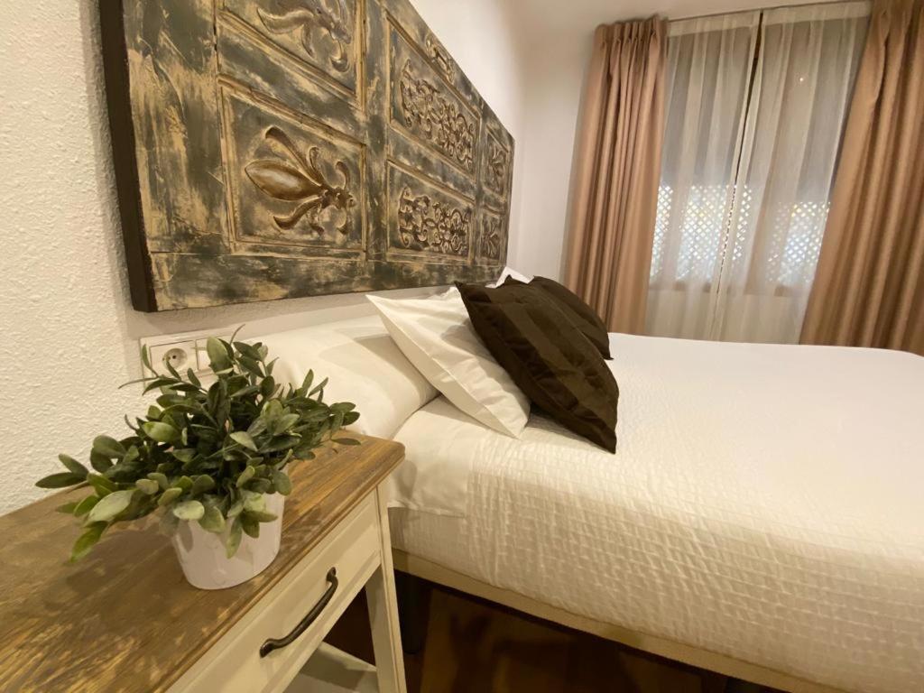 Apartamentos Sevilla Palace Экстерьер фото